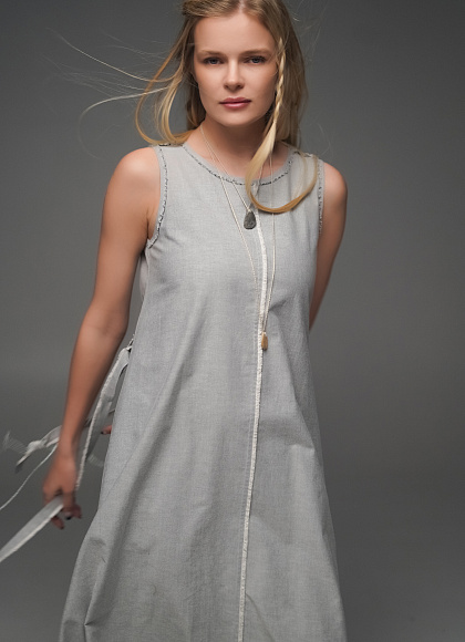 Патран Хуа 001 